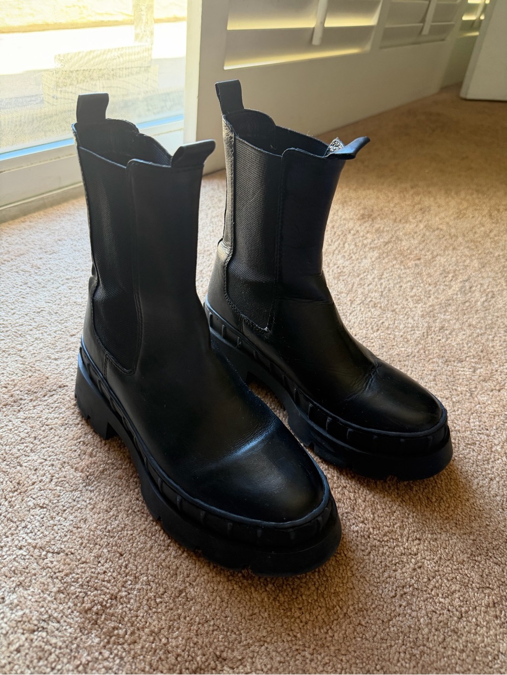 Steve Madden Boots